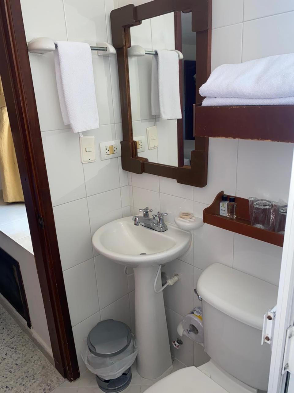 Hotel Torre Del Prado Barranquilla  Ngoại thất bức ảnh